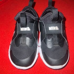 Nike 8C US Toddler Shoes